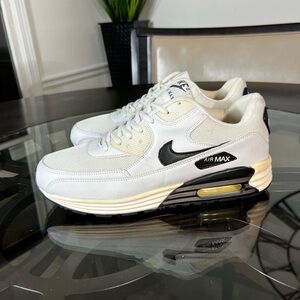Nike Air Max 90 Mens Sneakers Sz 9